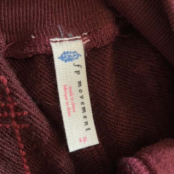 NWT Free People Movement Solid Borderline Wide Leg Pants maroon small - Picture 8 of 16